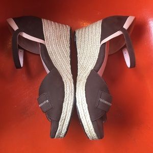 Taryn Rose Wedge Sandles