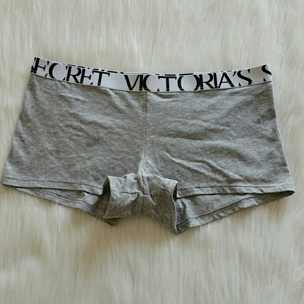 Victoria's Secret Tank Top Size M & Shortie M - Picture 5 of 5