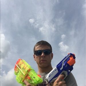 Meet your Posher, Zach