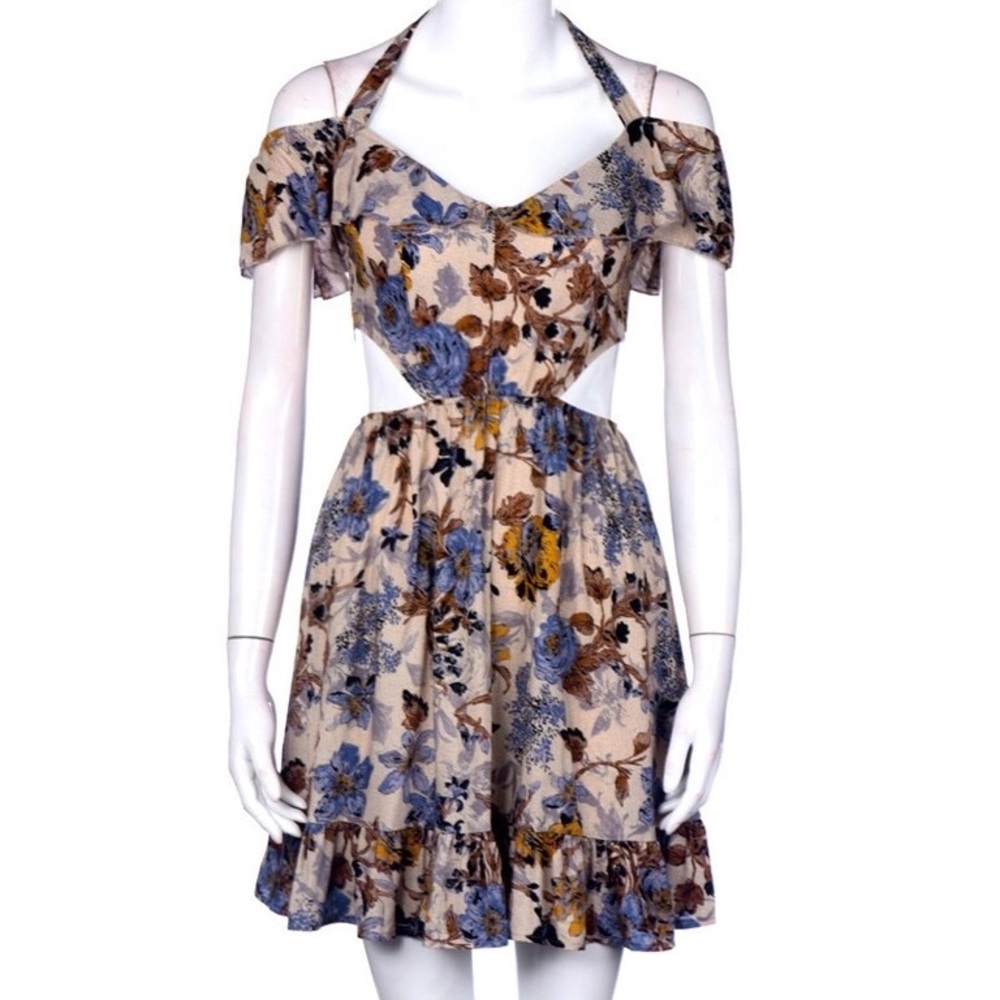 SALE❤️❤️Cut out Floral mini dress Rompers - Picture 2 of 4