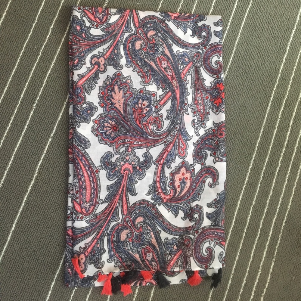 Paisley scarf