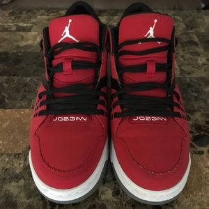 Men's Jordans