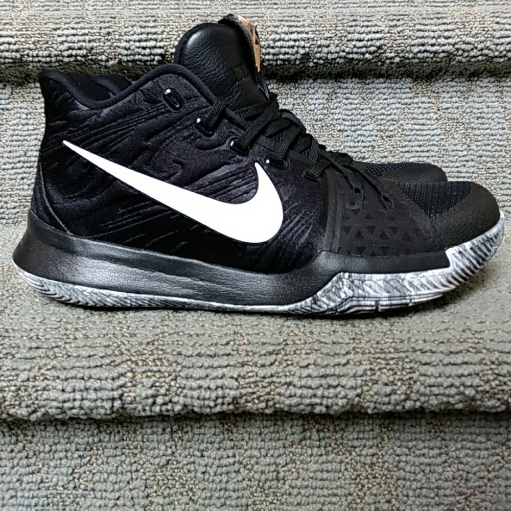 Kyrie 3 BHM (Black History Month 2017)