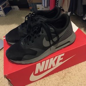 Nike Men's Air Max