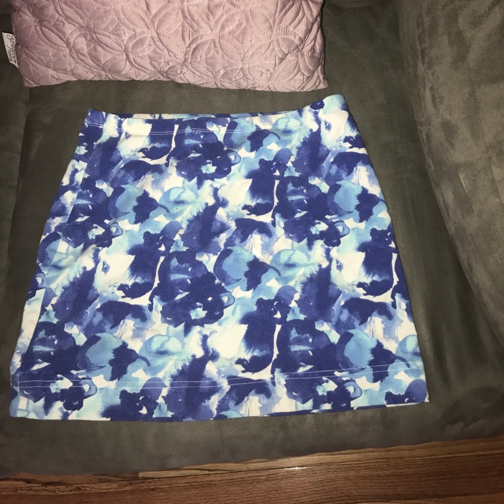H&M mini floral skirt