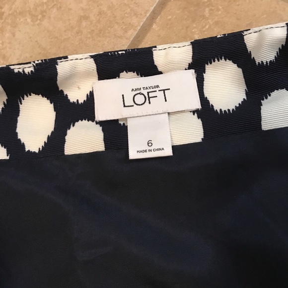Ann Taylor Loft skirt size 6 excellent condition - Picture 3 of 4