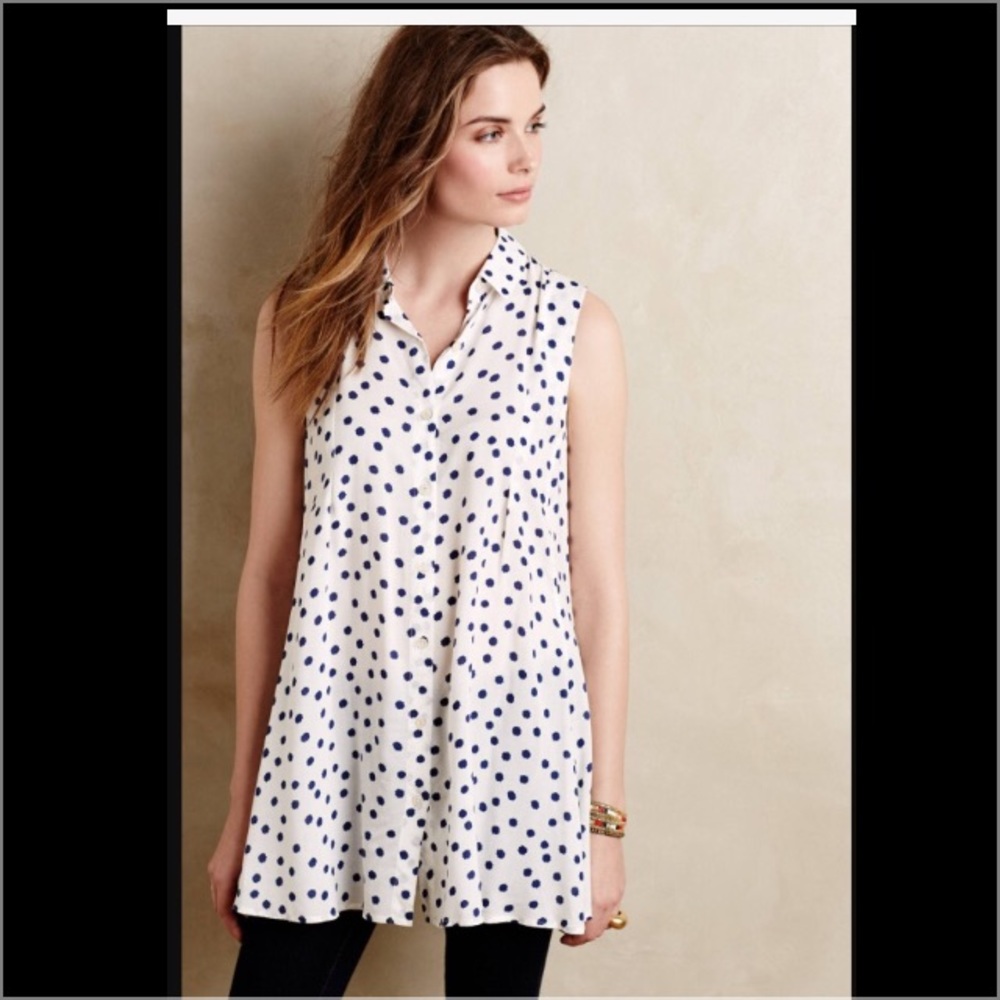 Polka dot tunic top by Tylho