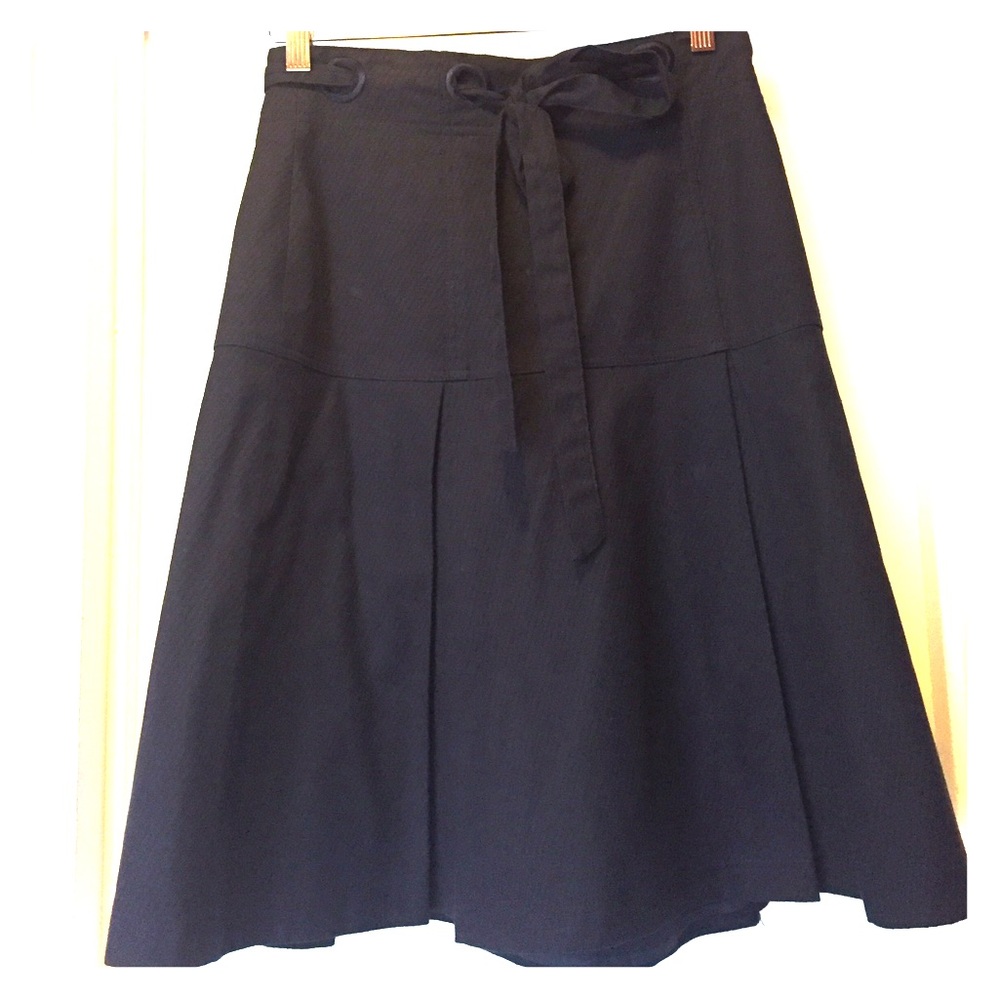 Navy, pleated skirt