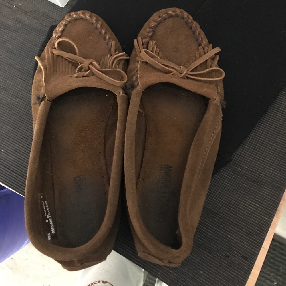 Minnetonka size 8