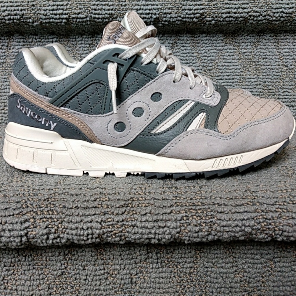 Saucony Grid SD