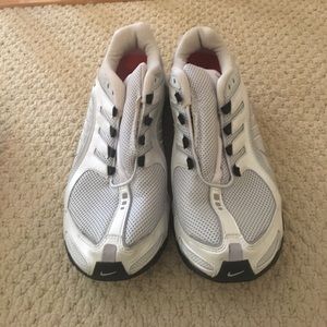 Nike Shocks