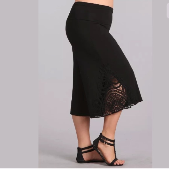 SOLD OUT - Picture 2 of 4