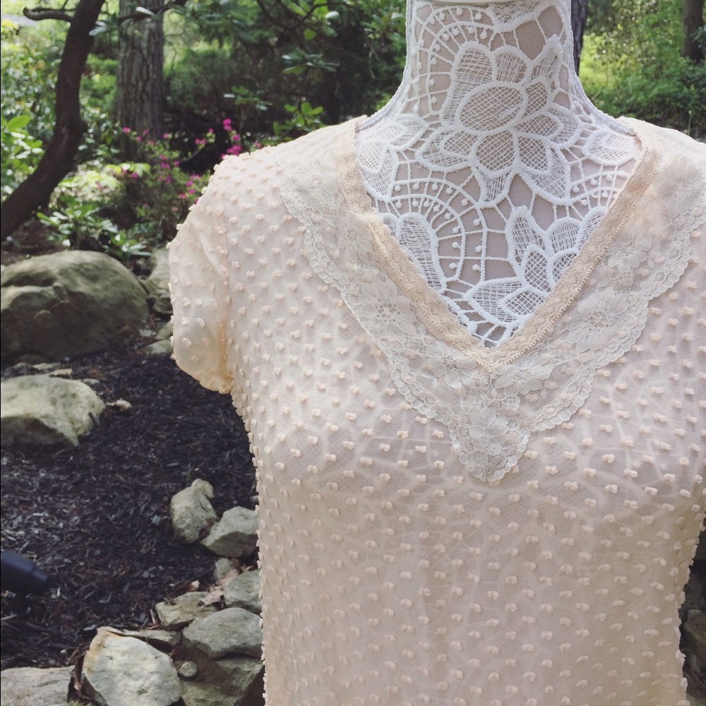 vintage inspired blouse.