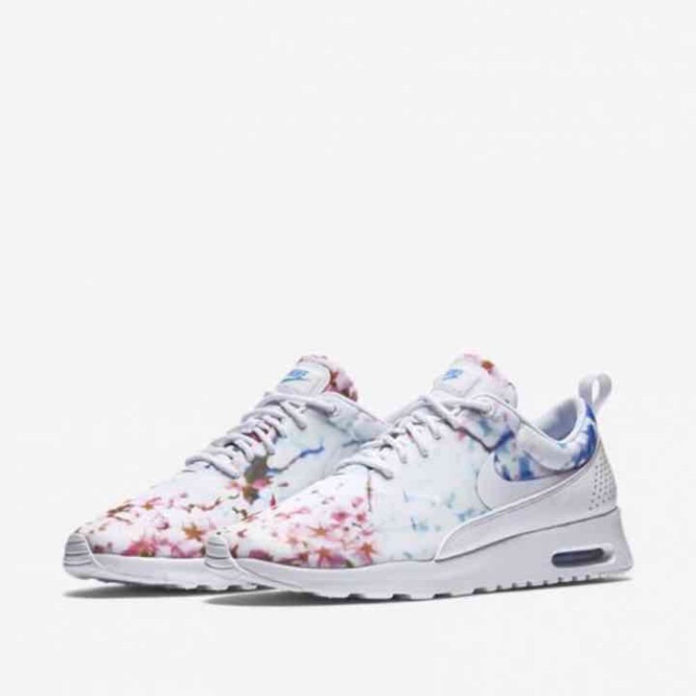 Limited Edition Nike Air Max Thea Sneakers