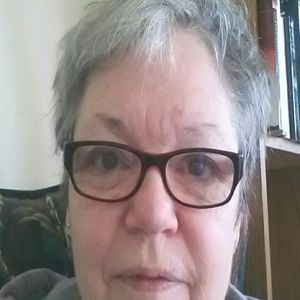 Meet your Posher, Deborah