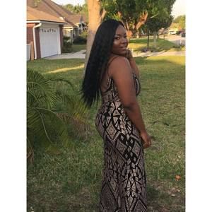 Meet your Posher, Holley