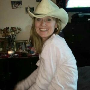 Meet your Posher, Joanne