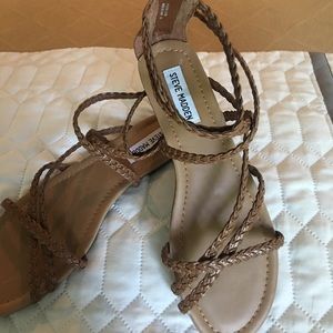 New Steve madden zip back braided strap sandals