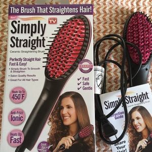 Simply Straight Ceramic Straightening Brush