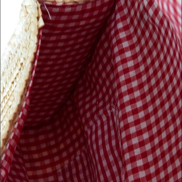 Straw cross body cherry summer 60s inspired bag - Picture 5 of 6