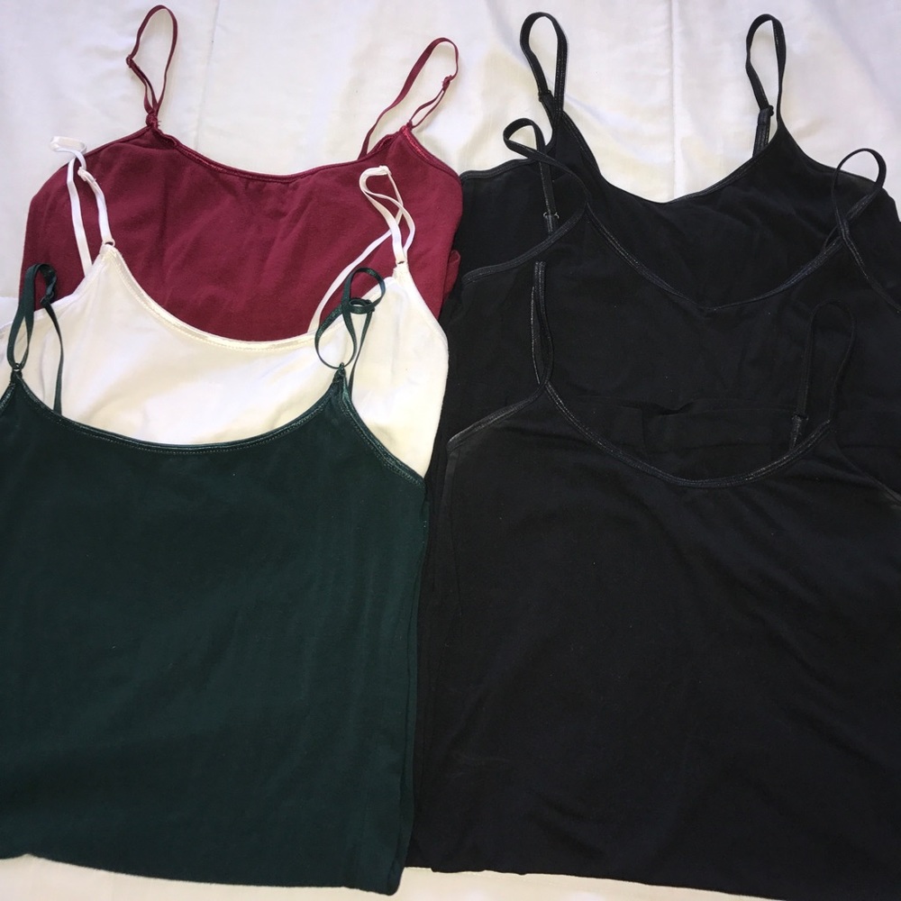 Bundle of (6) medium tanks