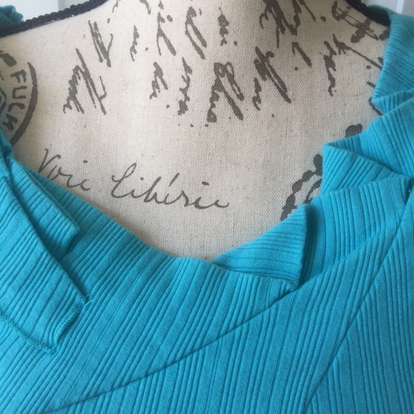 ONE SEPTEMBER Asymmetrical Tank Size S Teal - Picture 3 of 8