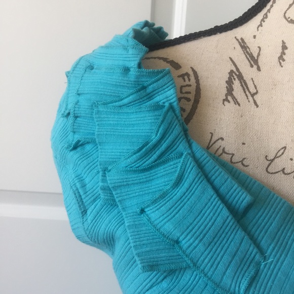 ONE SEPTEMBER Asymmetrical Tank Size S Teal - Picture 4 of 8