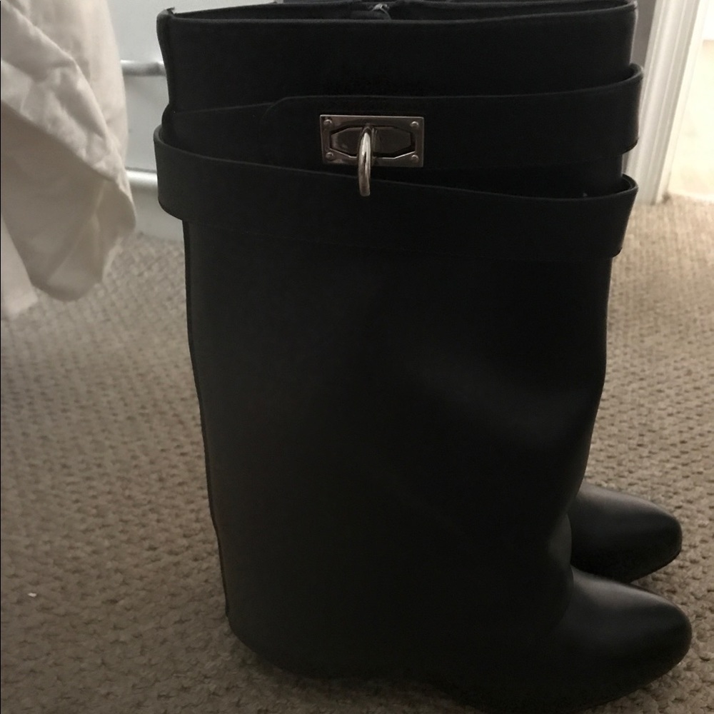 Givenchy black fold over boot size 7 PRA