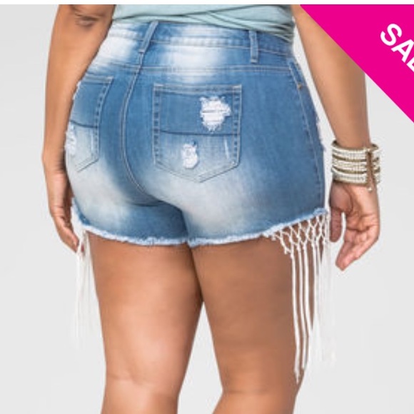 Ashley Stewart fringe shorts size 20 - Picture 2 of 7