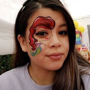 Meet your Posher, Connie