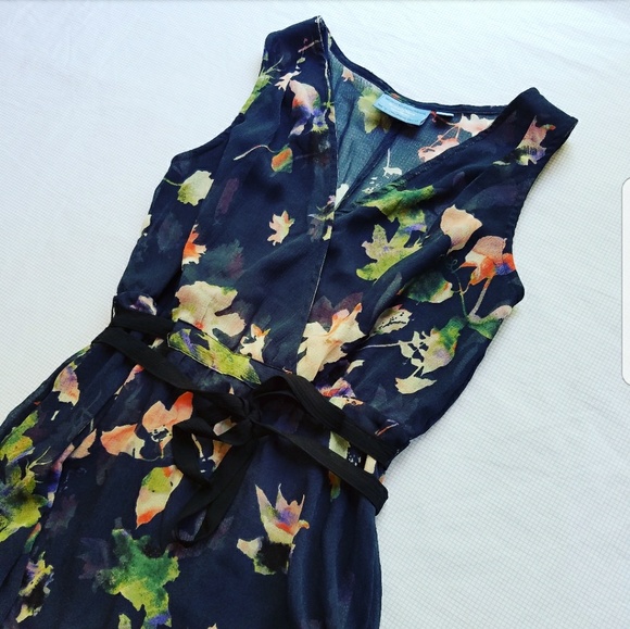 Vera Wang Dresses & Skirts - Simply Vera by Vera Wang Navy Blue Floral Dress