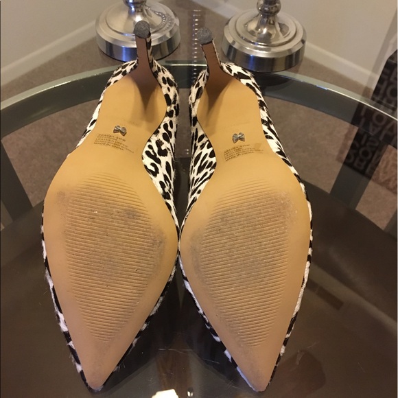 Victoria Secret pointed toe pumps - Picture 4 of 4