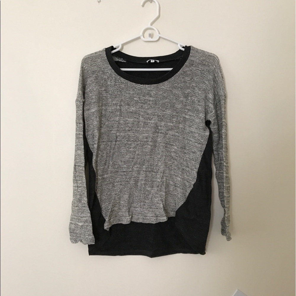 Long sleeve shirt with details