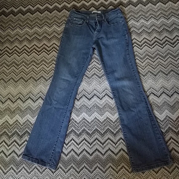 Levi's 515 Boot Cut - Picture 1 of 5