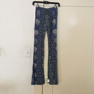 Stretchy bellbottom pants