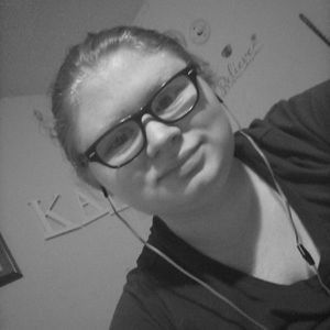 Meet your Posher, Kara