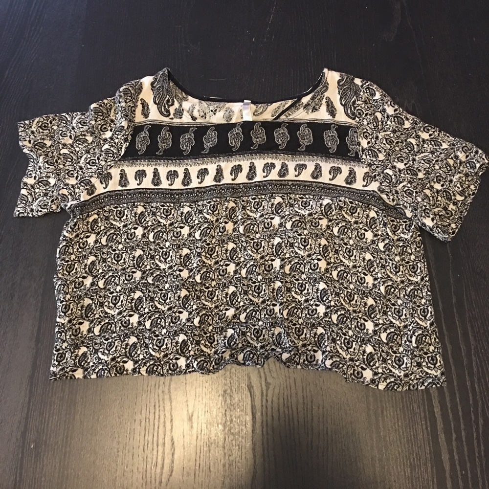 Black and white open back crop top