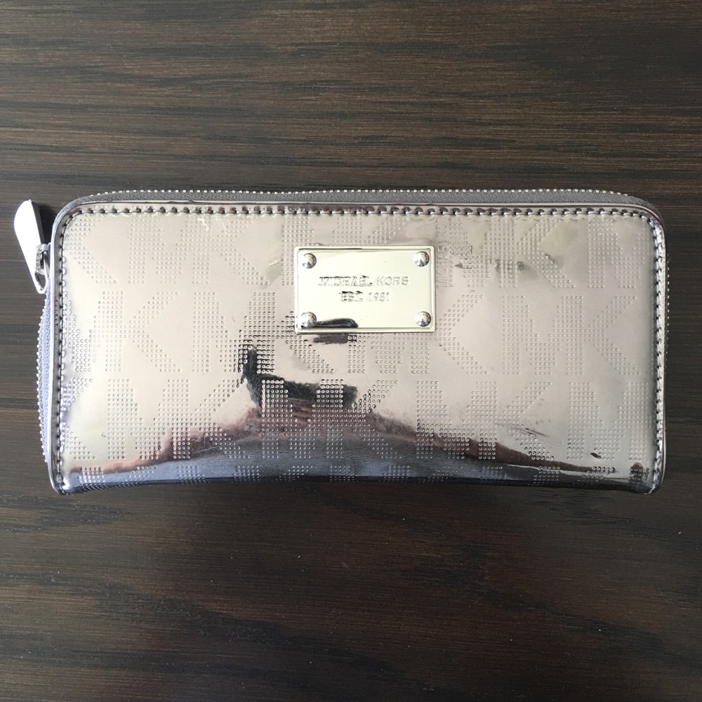 Michael Kors Silver Wallet