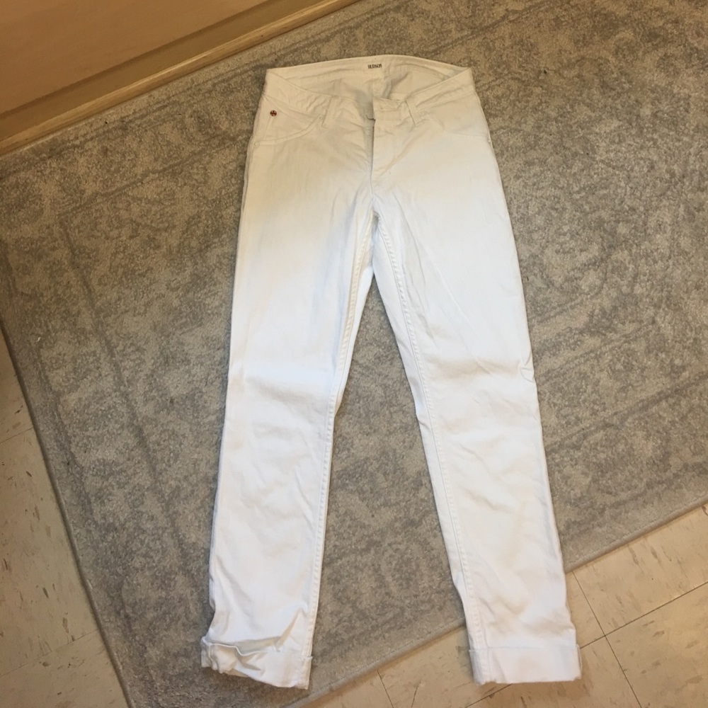 Hudson straight leg white jeans. Size 27