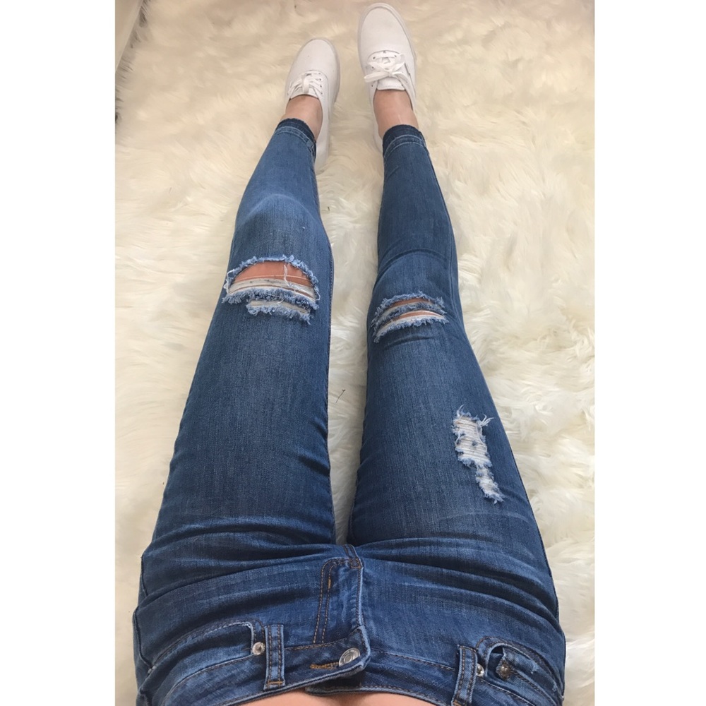 KAMBRIA Med Wash Destroyed Ankle Skinnies