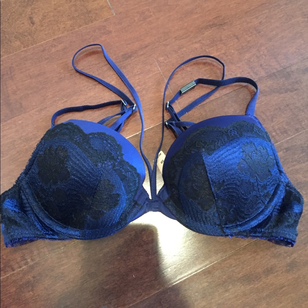 Victoria Secret 32b very sexy