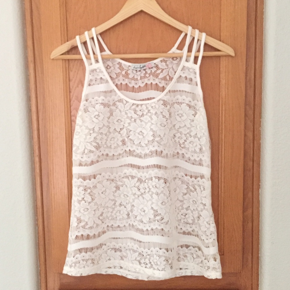 Floral Lace Sleeveless Top