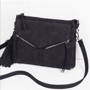 *SOLD* 🆕 Free People - black crossbody purse