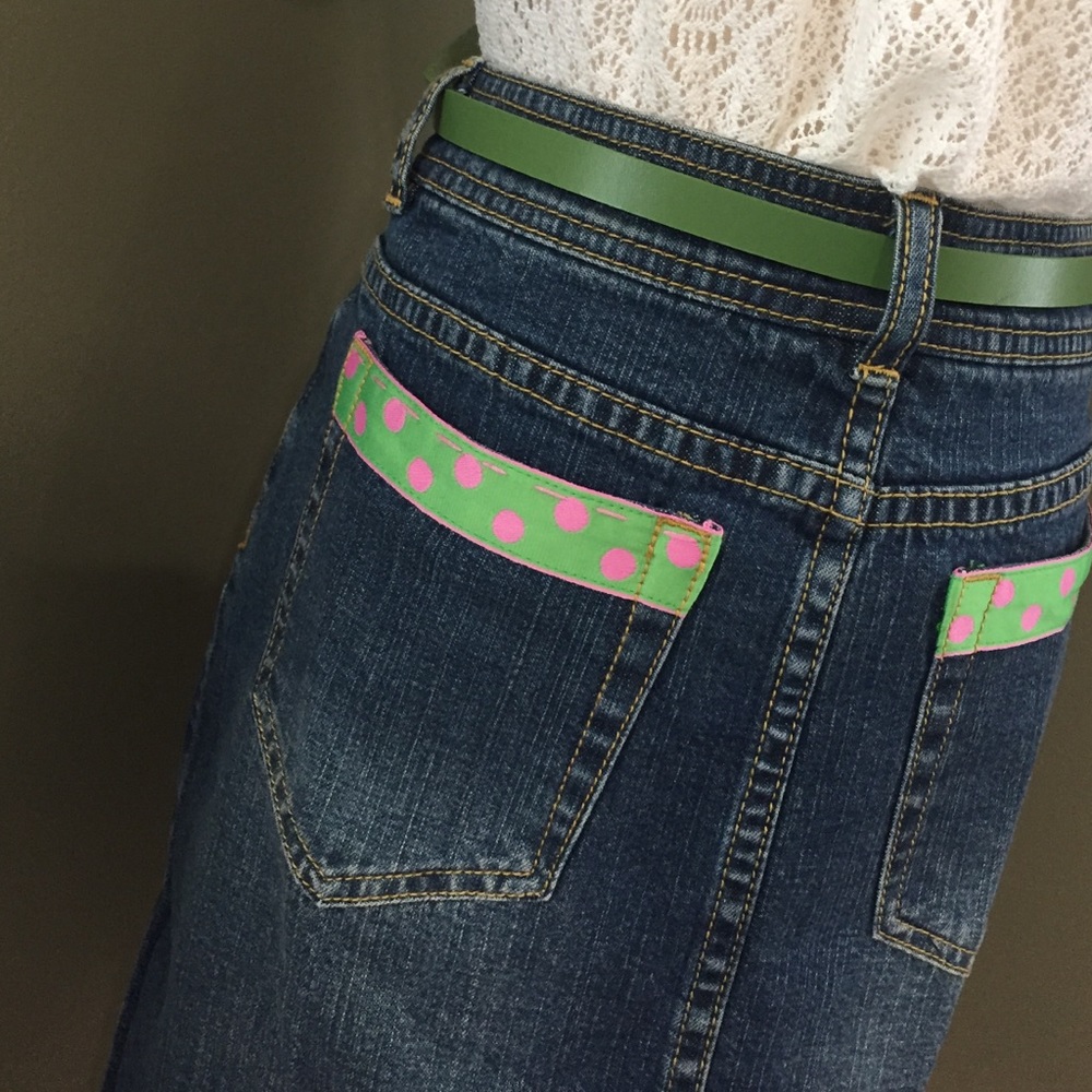 SOLD SOLD!! Lily Pulitzer Basic Denim skirt