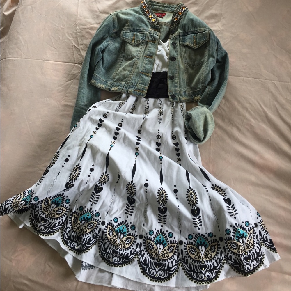 Short denim jacket - Picture 2 of 5