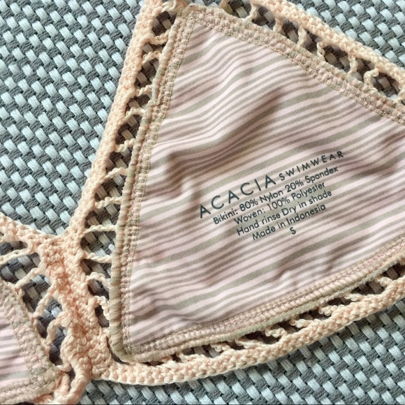 SOLD! Acacia island orchid ANDY bikini top - Picture 2 of 6