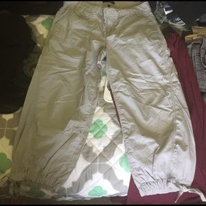 Express grey cargo Capri