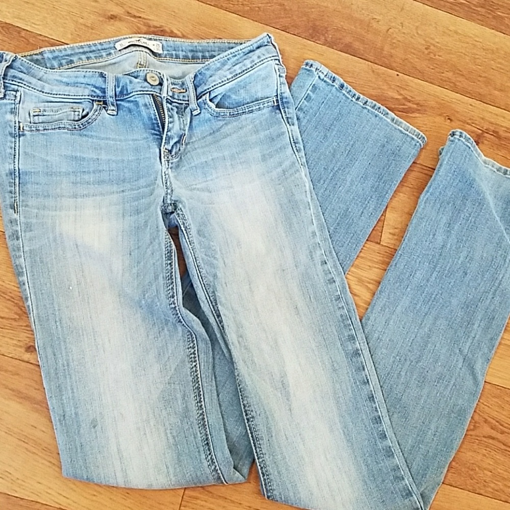 Hollister jeans