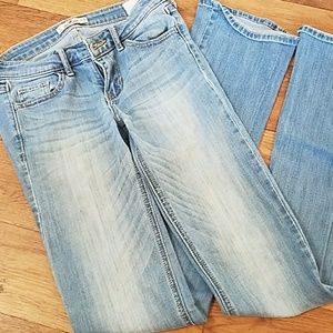 Hollister jeans