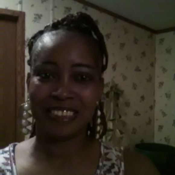 Meet your Posher, Jeanette - Picture 1 of 1